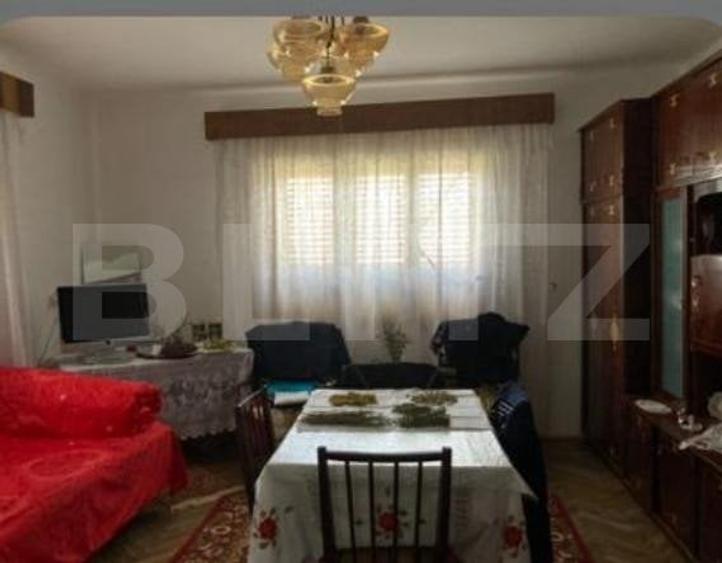 Casă individuală cu 6 camere cu Canalizare în Exterior Vest