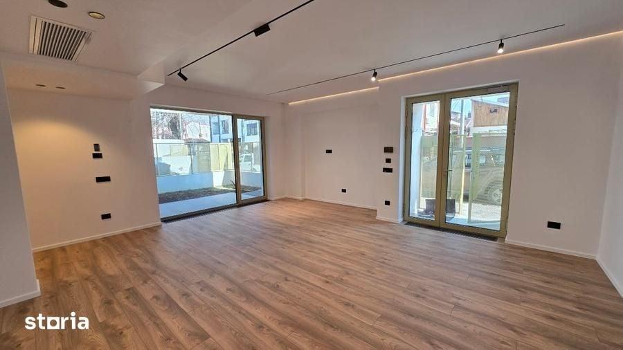 Apartament cu 3 camere în Grivița