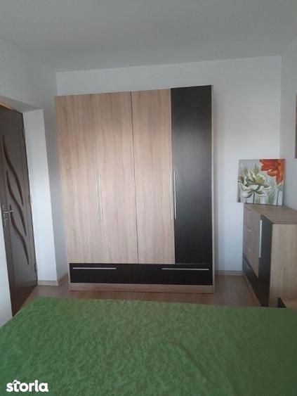Apartament cu 2 camere decomandat în Podu Roș