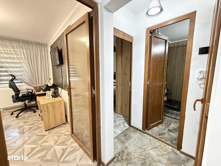 Apartament cu 3 camere decomandat în Central