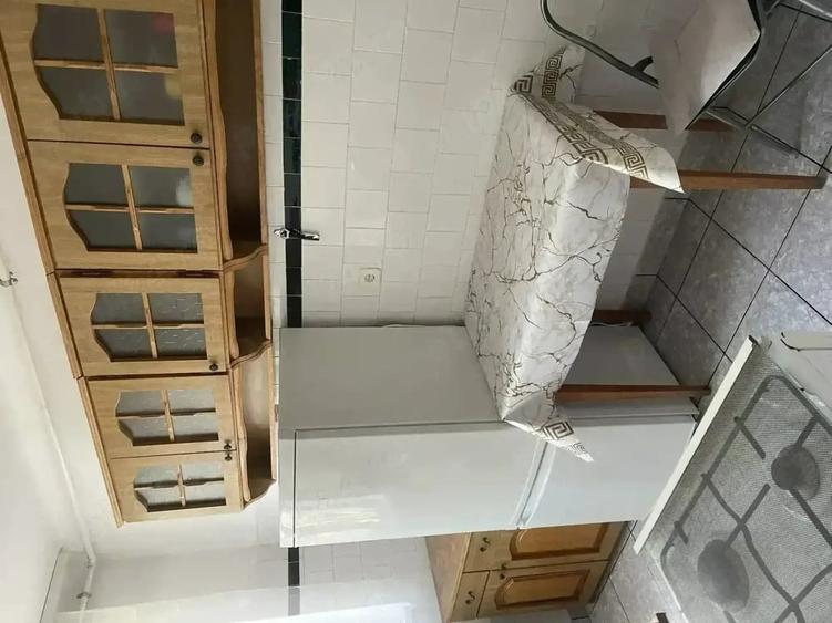 Apartament cu 2 camere decomandat în Vest