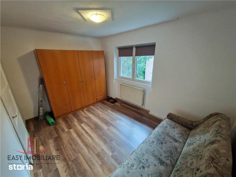 Apartament cu 2 camere semidecomandat în 22 Decembrie 1989