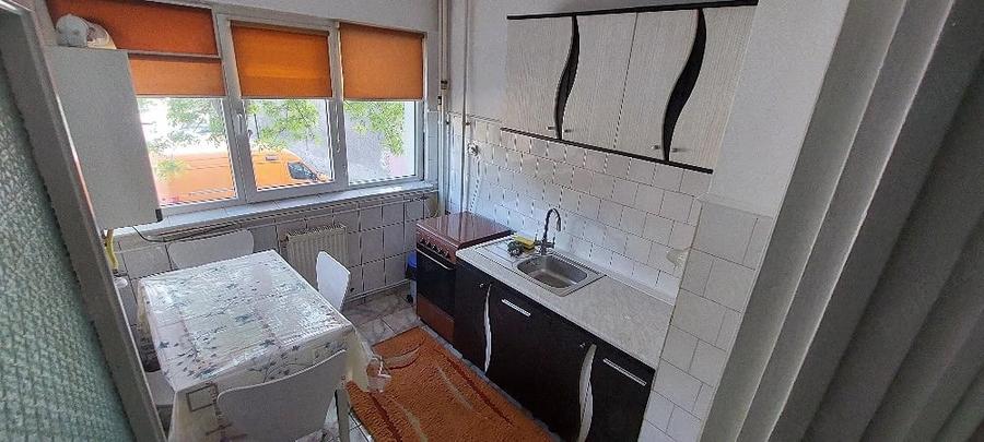 Apartament cu 2 camere semidecomandat în Gării
