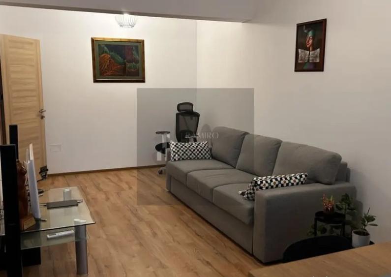 Apartament cu 2 camere decomandat, mobilat în Metalurgiei