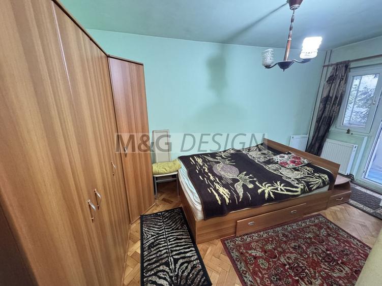 Apartament cu 3 camere decomandat în Lugojului