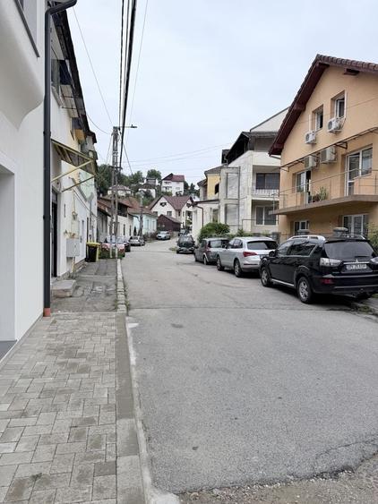 Spațiu comercial, de 48 mp, în Central