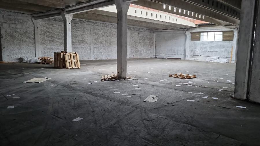 Spațiu industrial, de 7,521 mp, în Dornești