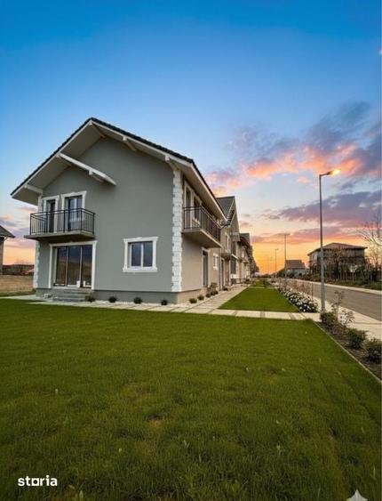 Casă cu 4 camere cu Teren 450 Mp în Central