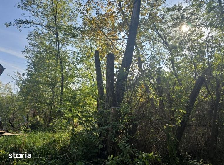 Teren de 643 mp, în Cornu