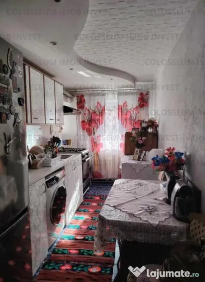 Apartament cu 2 camere decomandat în Răcădău