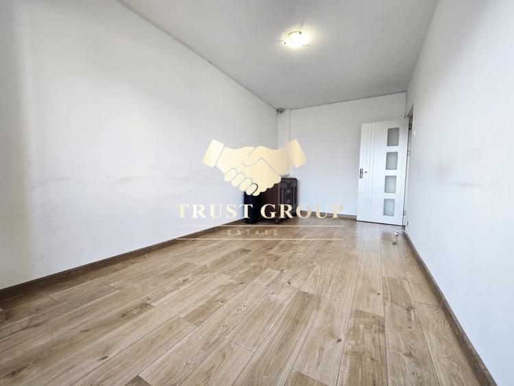 Apartament cu 5 camere decomandat în Victoriei