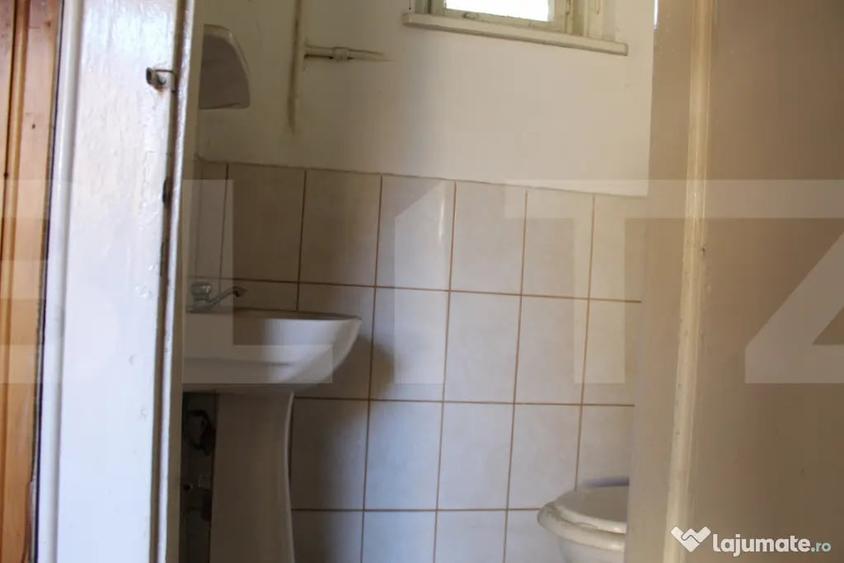 Spațiu comercial, de 1,557 mp, în Central