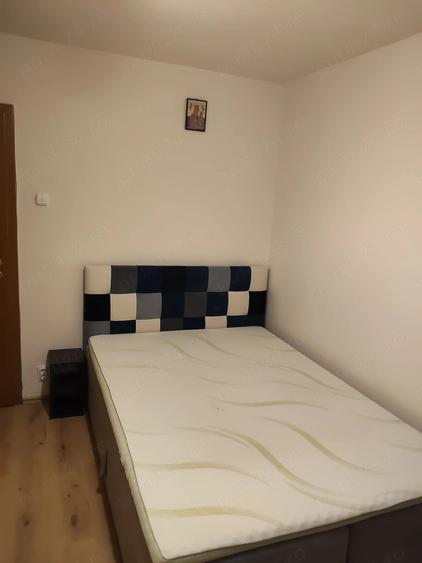 Apartament cu 3 camere decomandat în Girocului