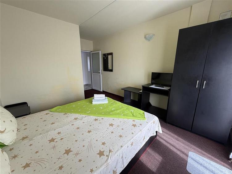 Casă individuală cu 20 camere cu Teren 247 Mp în Sânmartin