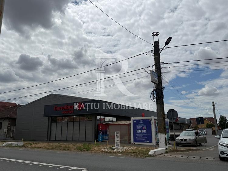 Spațiu comercial, de 912 mp, în Central