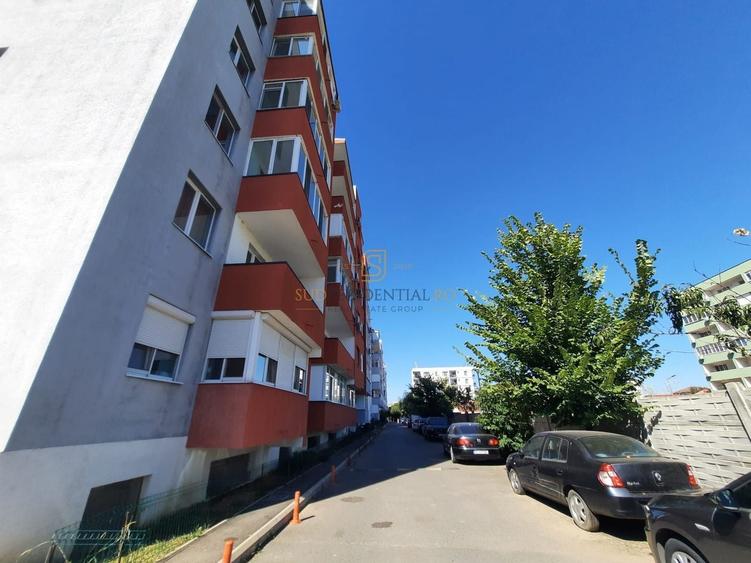 Apartament cu 2 camere decomandat în Central