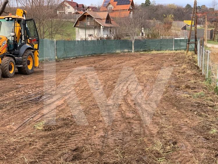 Teren Construcții intravilan de 565 mp, în Rășinari