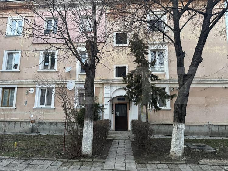 Apartament cu 2 camere decomandat, mobilat în Târnăveni