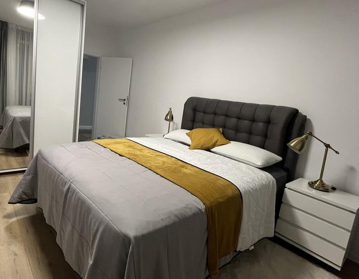 Apartament cu 2 camere decomandat în Circumvalațiunii