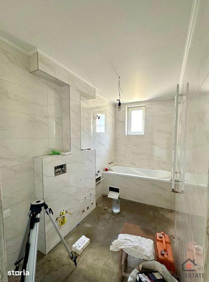 Apartament cu 2 camere în Micro 1
