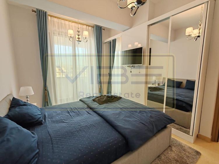 Apartament cu 4 camere semidecomandat, mobilat în Ultracentral