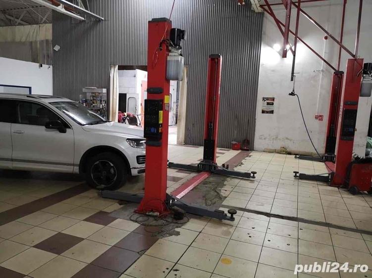 Spațiu comercial, de 800 mp, în Central