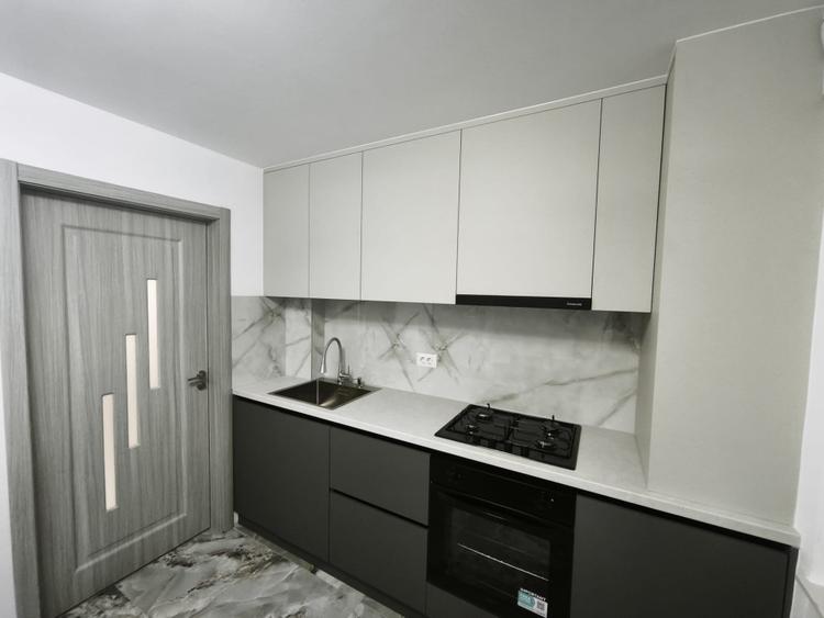 Apartament cu 2 camere decomandat, mobilat în Siret