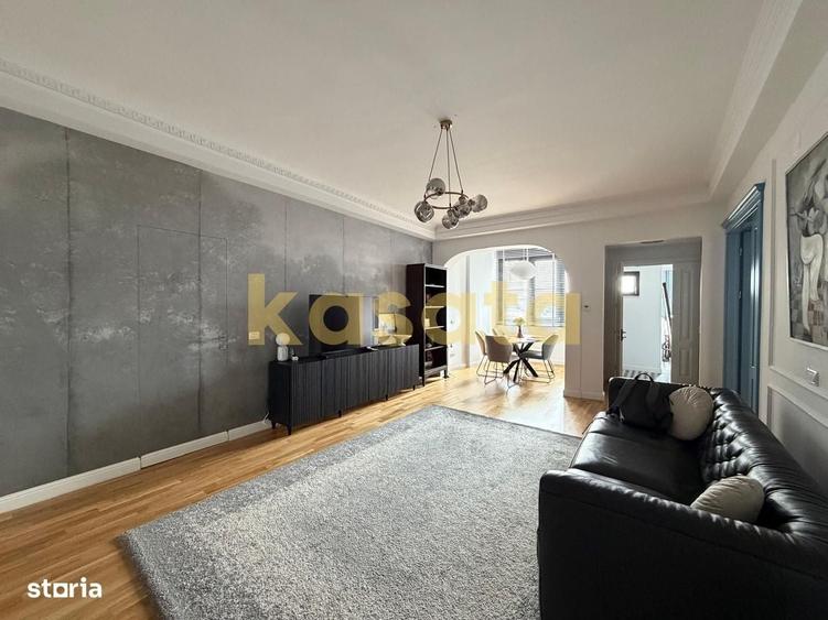 Apartament cu 4 camere în Calea Victoriei