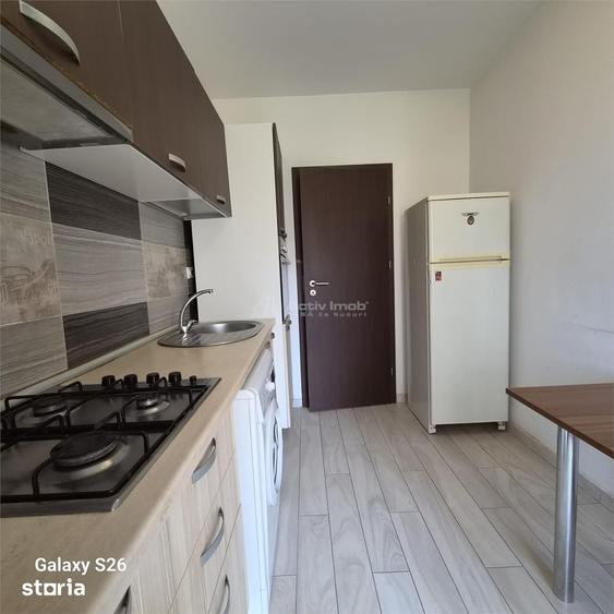 Apartament cu 2 camere decomandat în Rahova