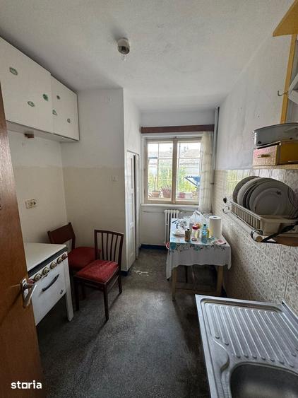 Apartament cu 3 camere semidecomandat în Ultracentral