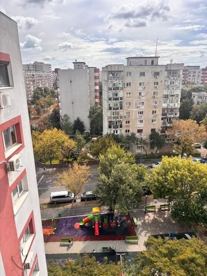 Garsonieră decomandată în 13 Septembrie