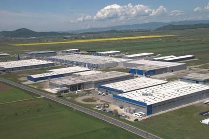 Spațiu industrial, de 4,320 mp, în Prejmer