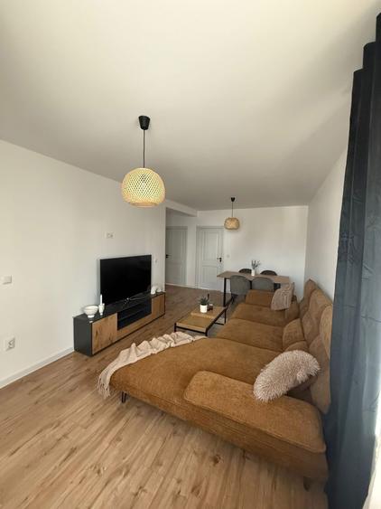 Casă cu 3 camere cu Teren 400 Mp în Lunca Cetățuii