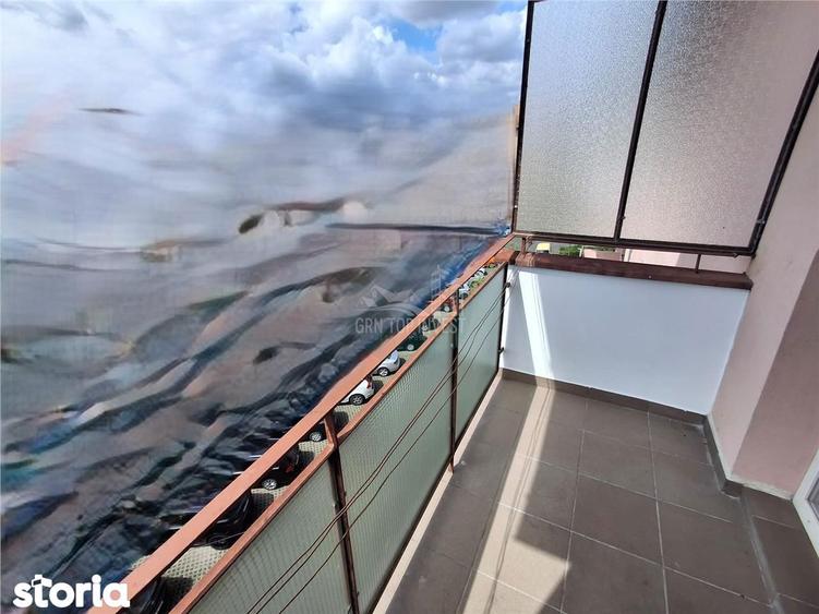 Apartament cu 3 camere în Mihai Viteazul