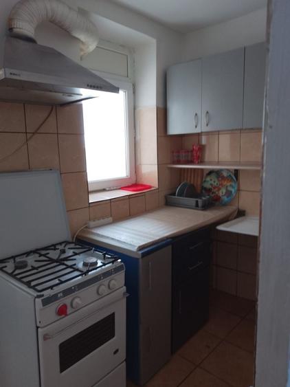 Apartament cu 2 camere decomandat în Berceni
