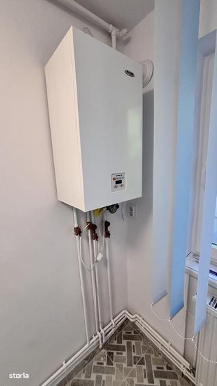 Apartament cu 3 camere decomandat în Dâmbu Pietros