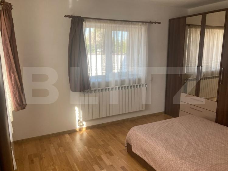 Casă individuală cu 3 camere decomandat cu Teren 250 Mp în Șimnicu de Sus
