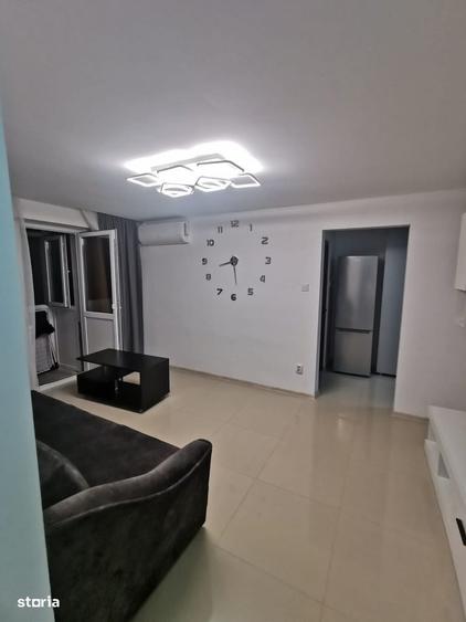 Apartament cu 2 camere semidecomandat în Viziru 3