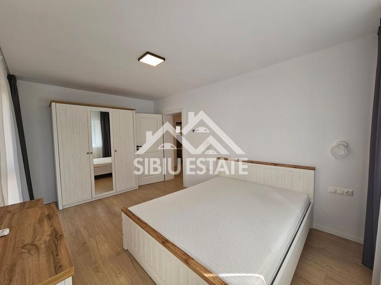 Duplex cu 4 camere cu Canalizare în Șelimbăr