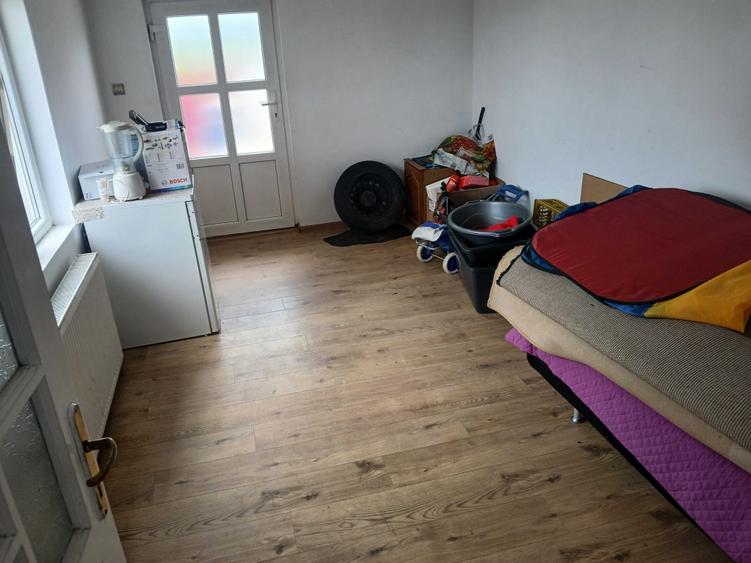 Casă cu 3 camere în Fălticeni