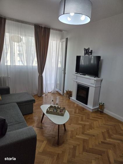 Apartament cu 2 camere decomandat în Mihai Bravu