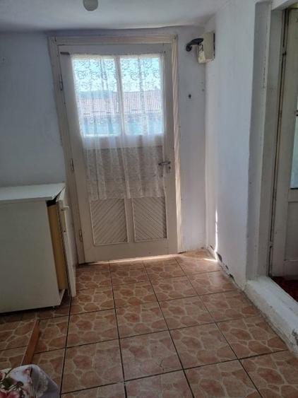 Casă individuală cu 3 camere cu Canalizare în Șirioara