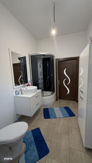 Casă cu 4 camere în Nima