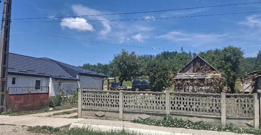 Teren de 1531 mp, în Livada (Iclod)