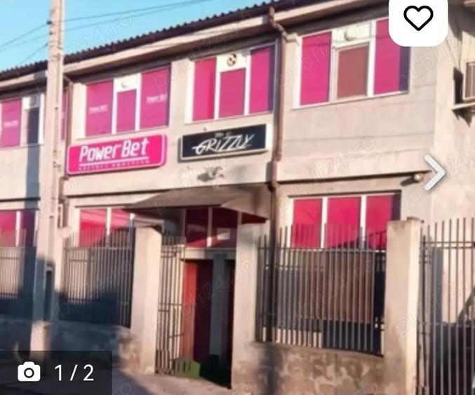 Casă cu 6 camere în Dragalina