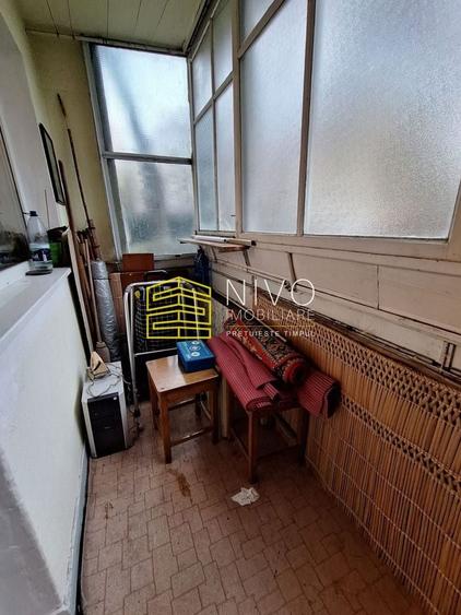 Apartament cu 3 camere semidecomandat în Budai