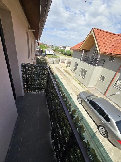 Apartament cu 4 camere decomandat în Sânandrei