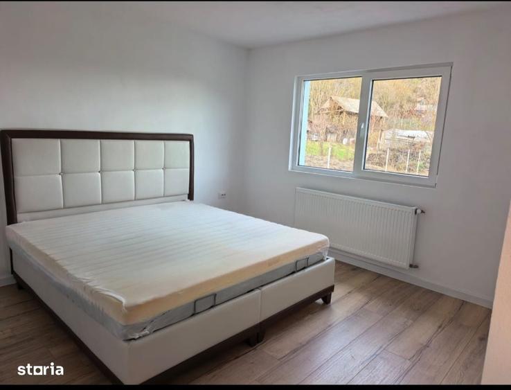 Casă cu 3 camere în Central