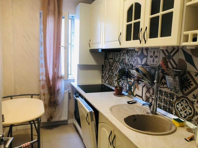 Apartament cu 2 camere semidecomandat în Dâmbul Rotund