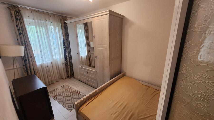 Apartament cu 2 camere în Podu Roș
